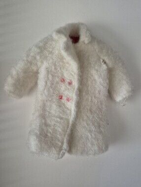Vintage 1963 Mattel Skipper White Chill Chasers #1926  Faux Fur Barbie Coat